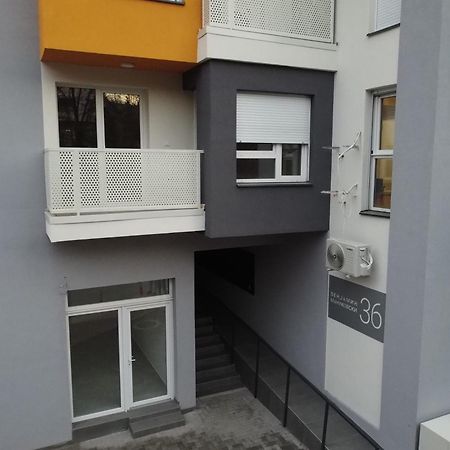 Green Apartment Skopje Esterno foto