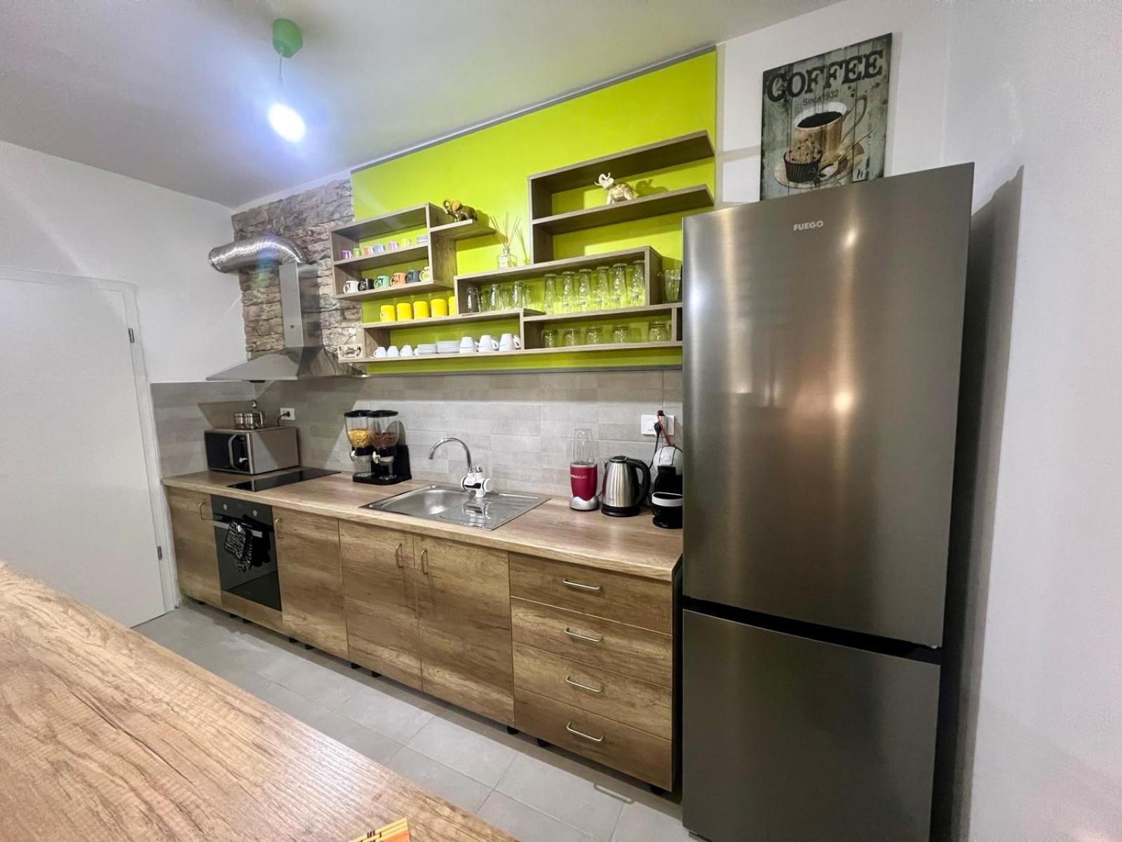 Green Apartment Skopje Esterno foto